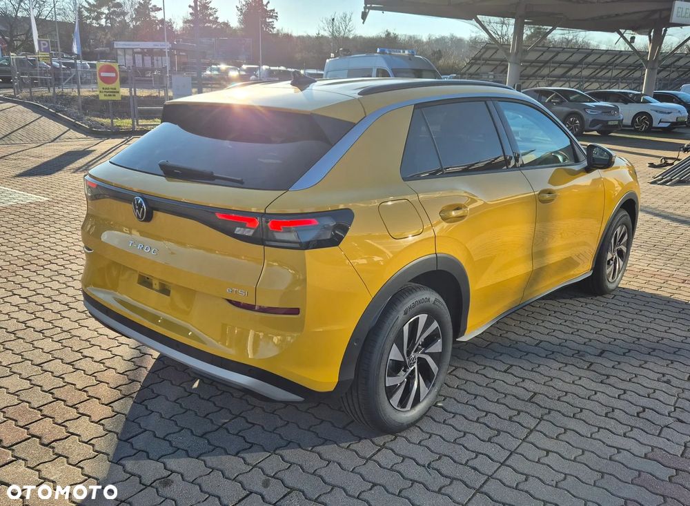 Volkswagen T-Roc 1.5 TSI Life DSG - 6
