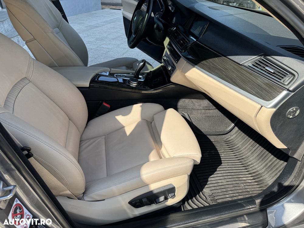 BMW Seria 5 520d Aut. Luxury Line - 22