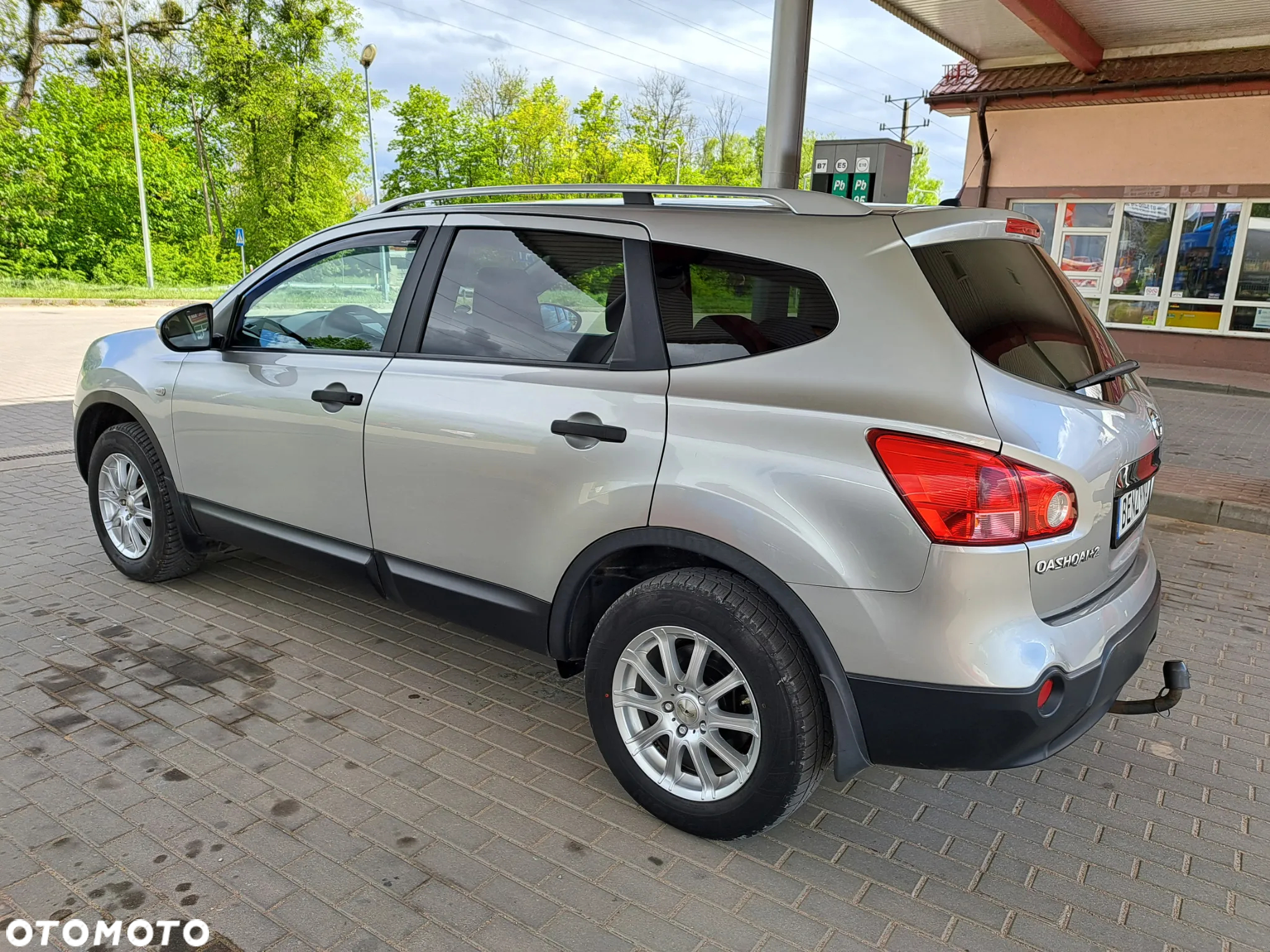 Nissan Qashqai+2 - 13