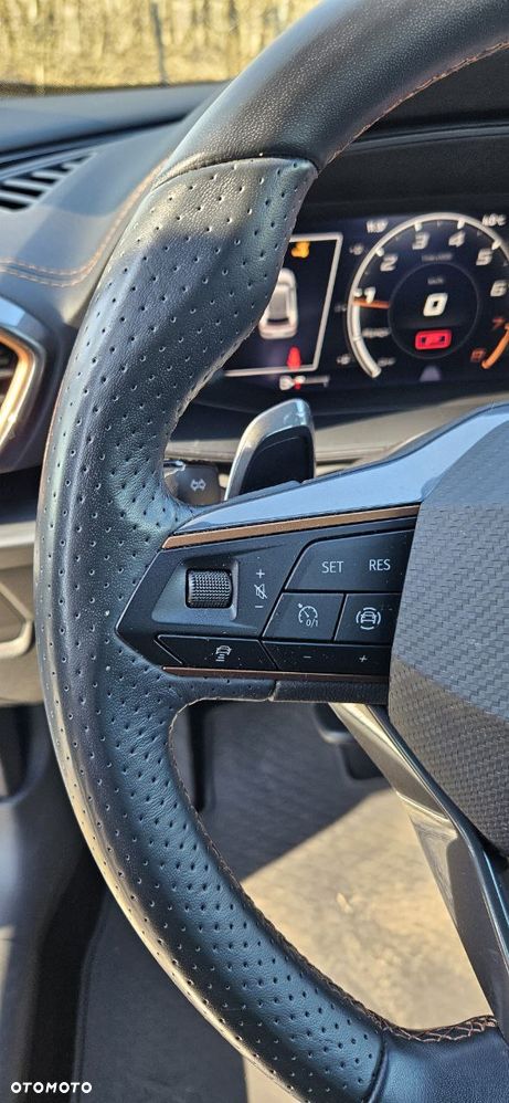 Cupra Formentor - 25