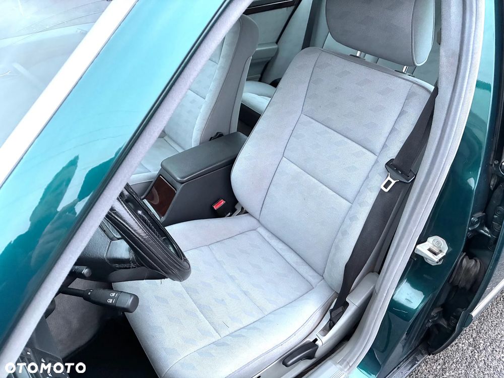 Mercedes-Benz Klasa C - 11