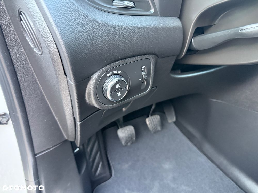 Opel Zafira 2.0 D (CDTI ecoFLEX) Start/Stop Innovation - 23