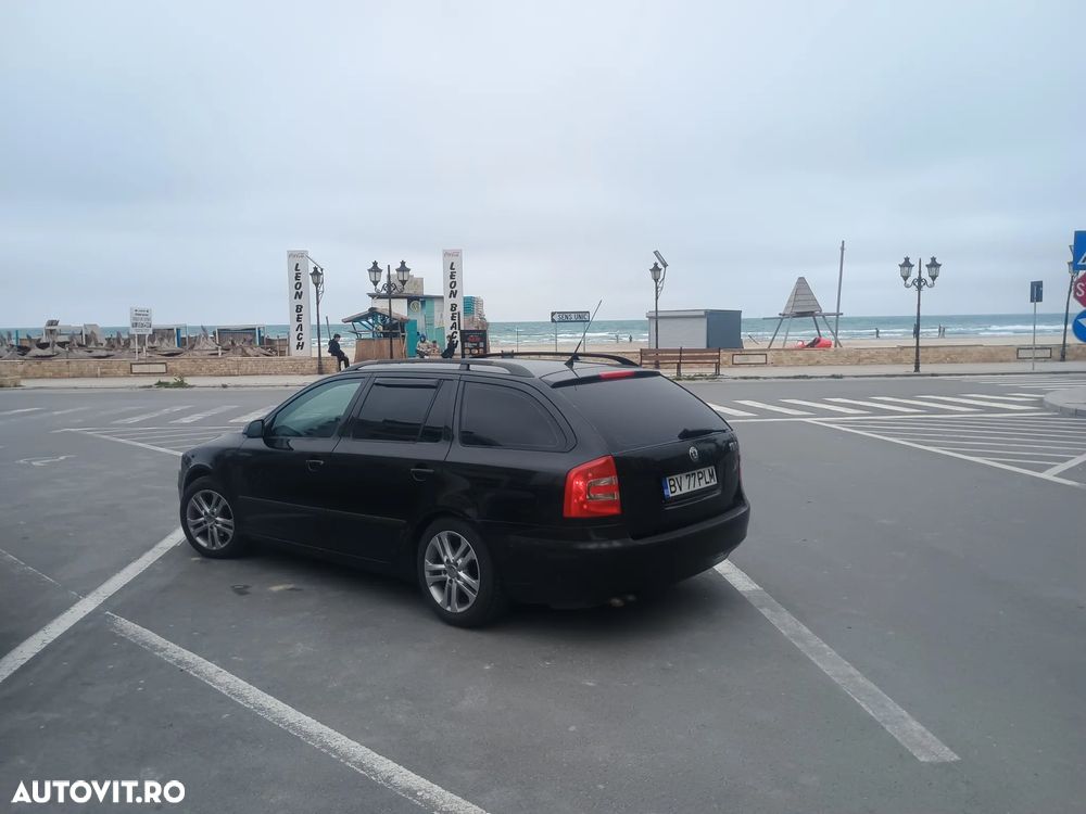 Skoda Octavia 2.0 TDI DPF Elegance - 6
