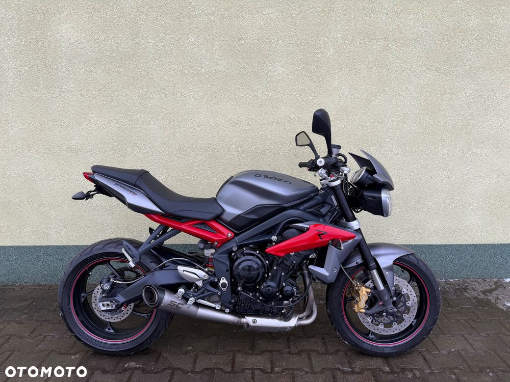 Triumph Street Triple - 7