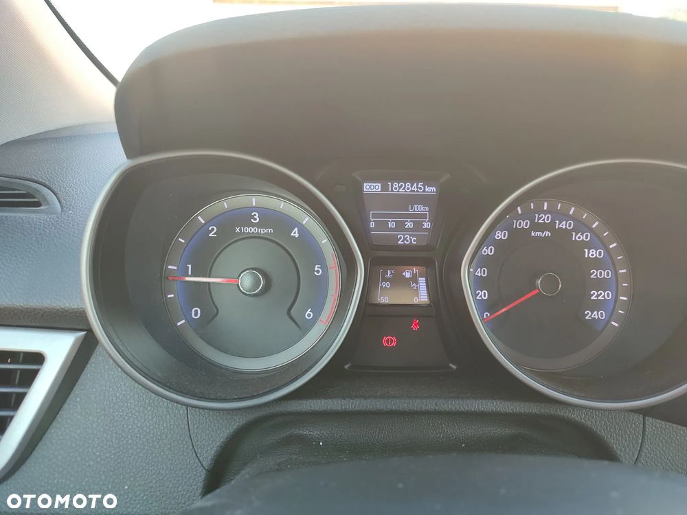 Hyundai i30 1.6 CRDi Classic - 6