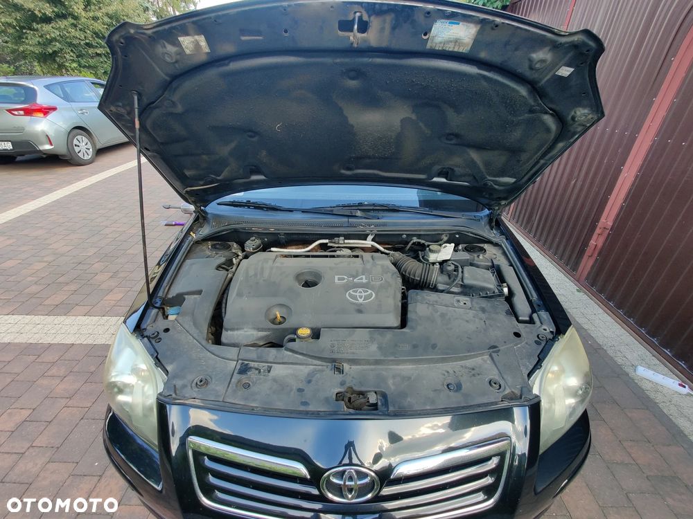 Toyota Avensis 2.0 D-4D Sol plus+NAVI - 40