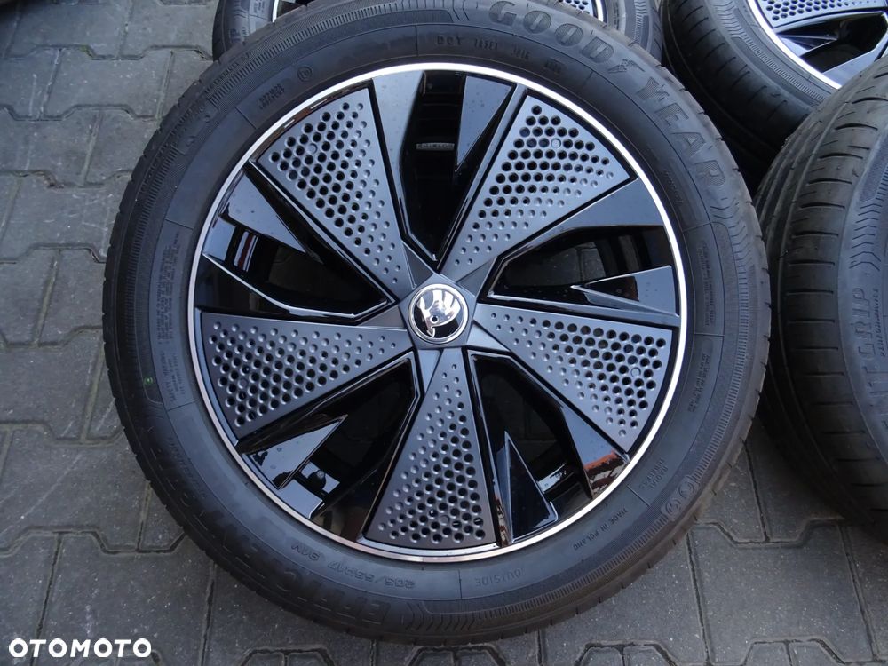5x112x57 6,5Jx17 ET40 Skoda Koła letnie - 3