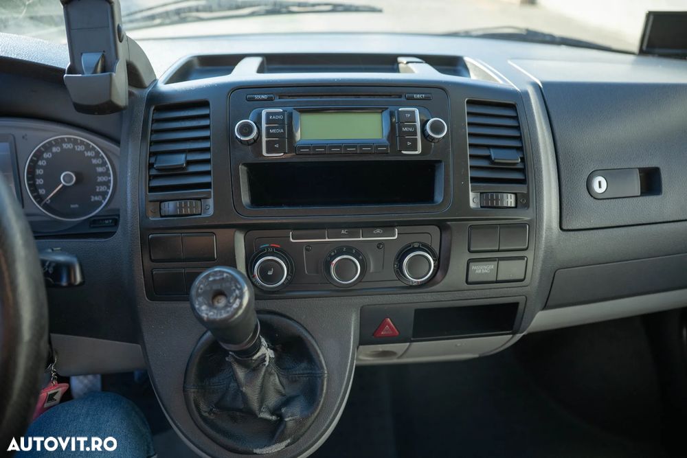 Volkswagen Transporter - 19