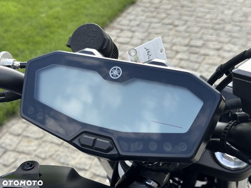 Yamaha MT - 19