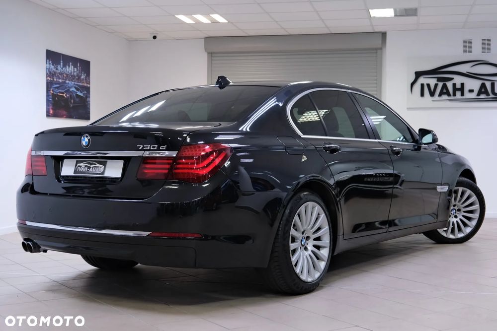 BMW Seria 7 730d xDrive - 12