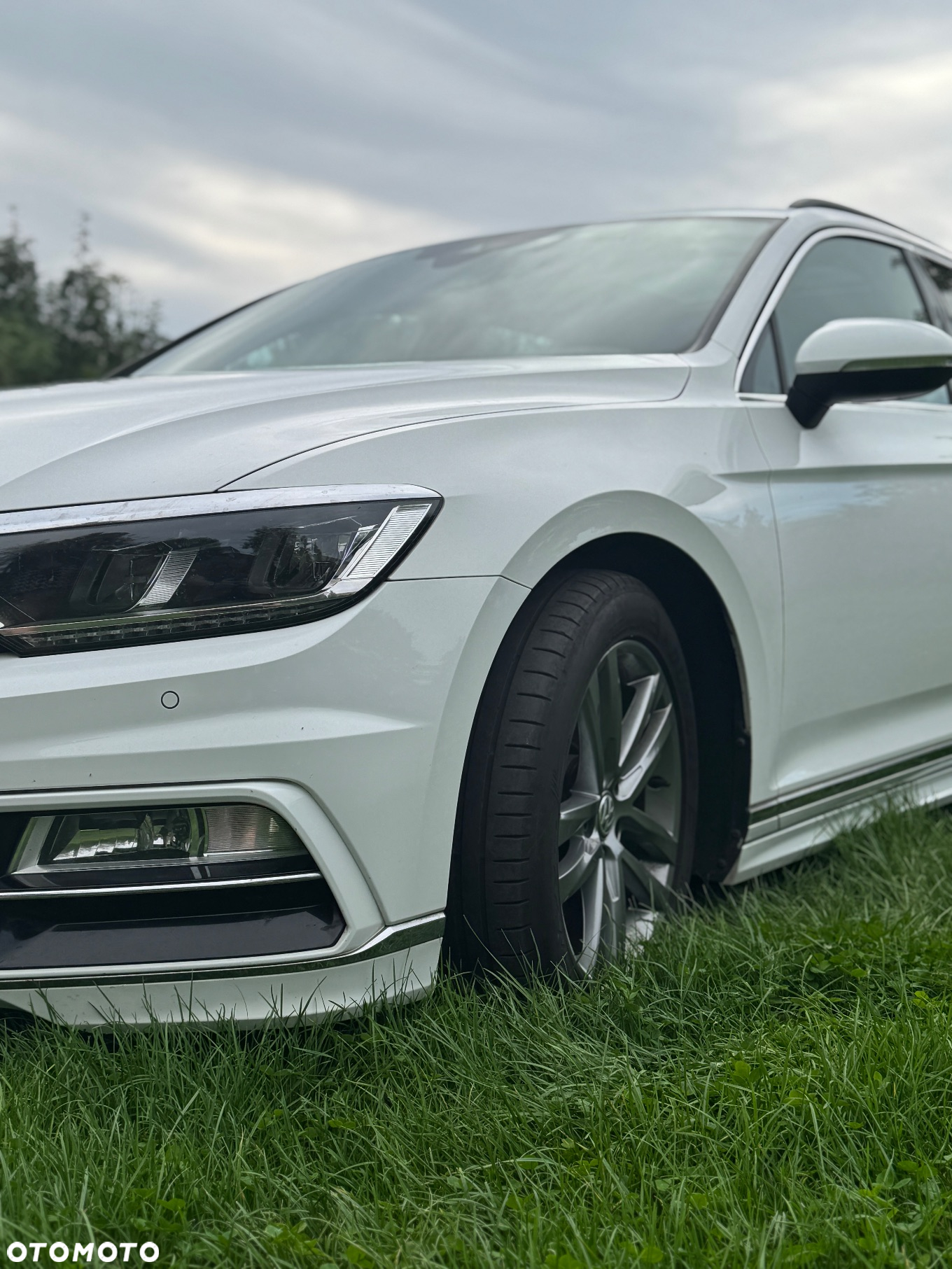 Volkswagen Passat 2.0 TDI (BlueMotion Technology) DSG Highline - 8