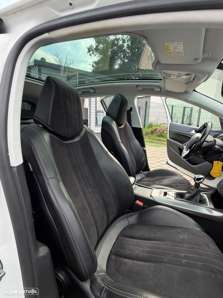 Peugeot 308 1.6 BlueHDi Allure J18 - 27