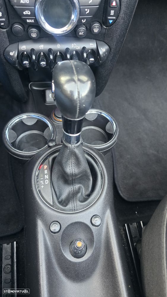 MINI Cabrio Cooper D Auto - 42