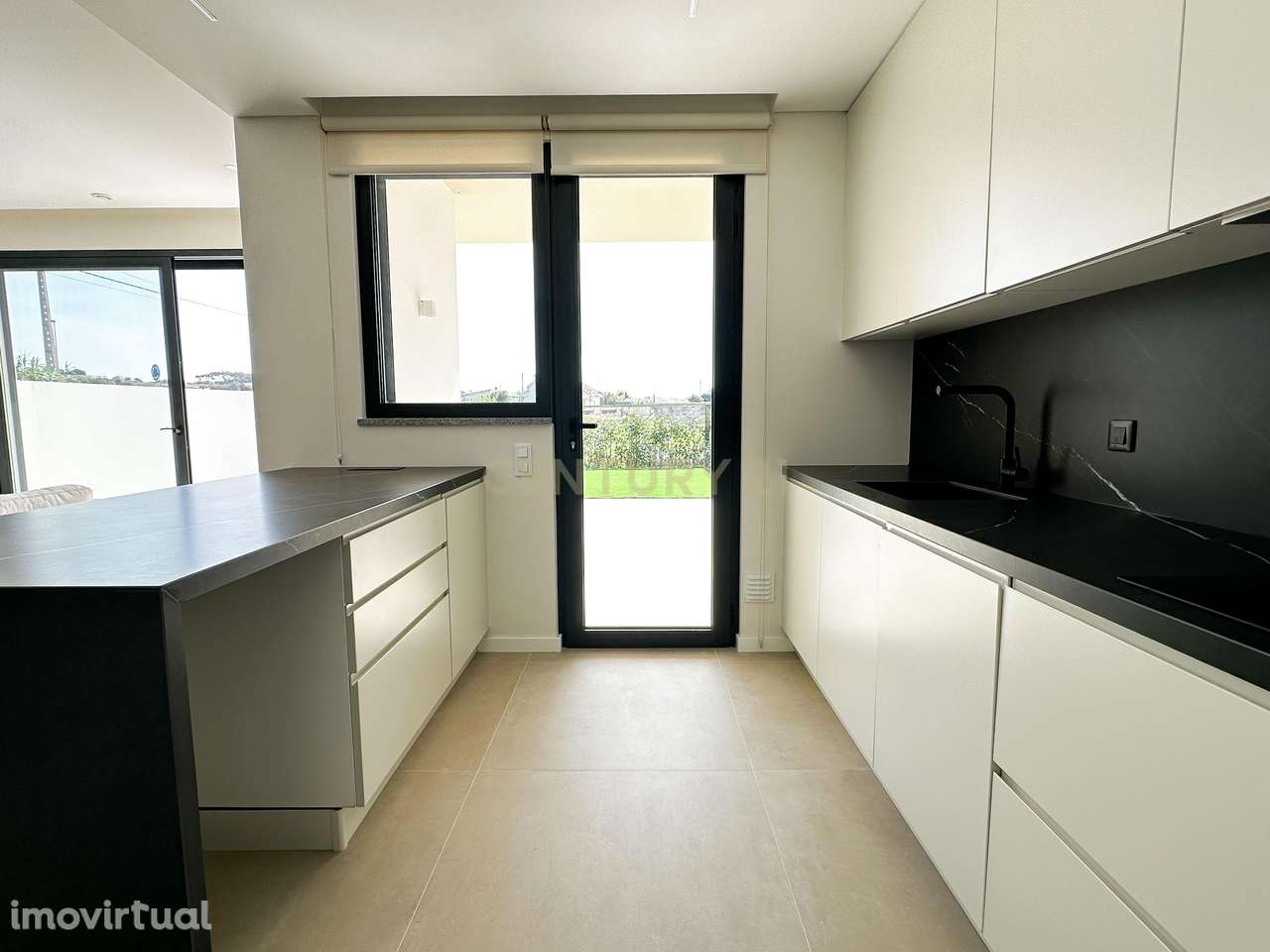 Moradia T4 Nova na praia do Areal - Lourinhã - Grande imagem: 4/29