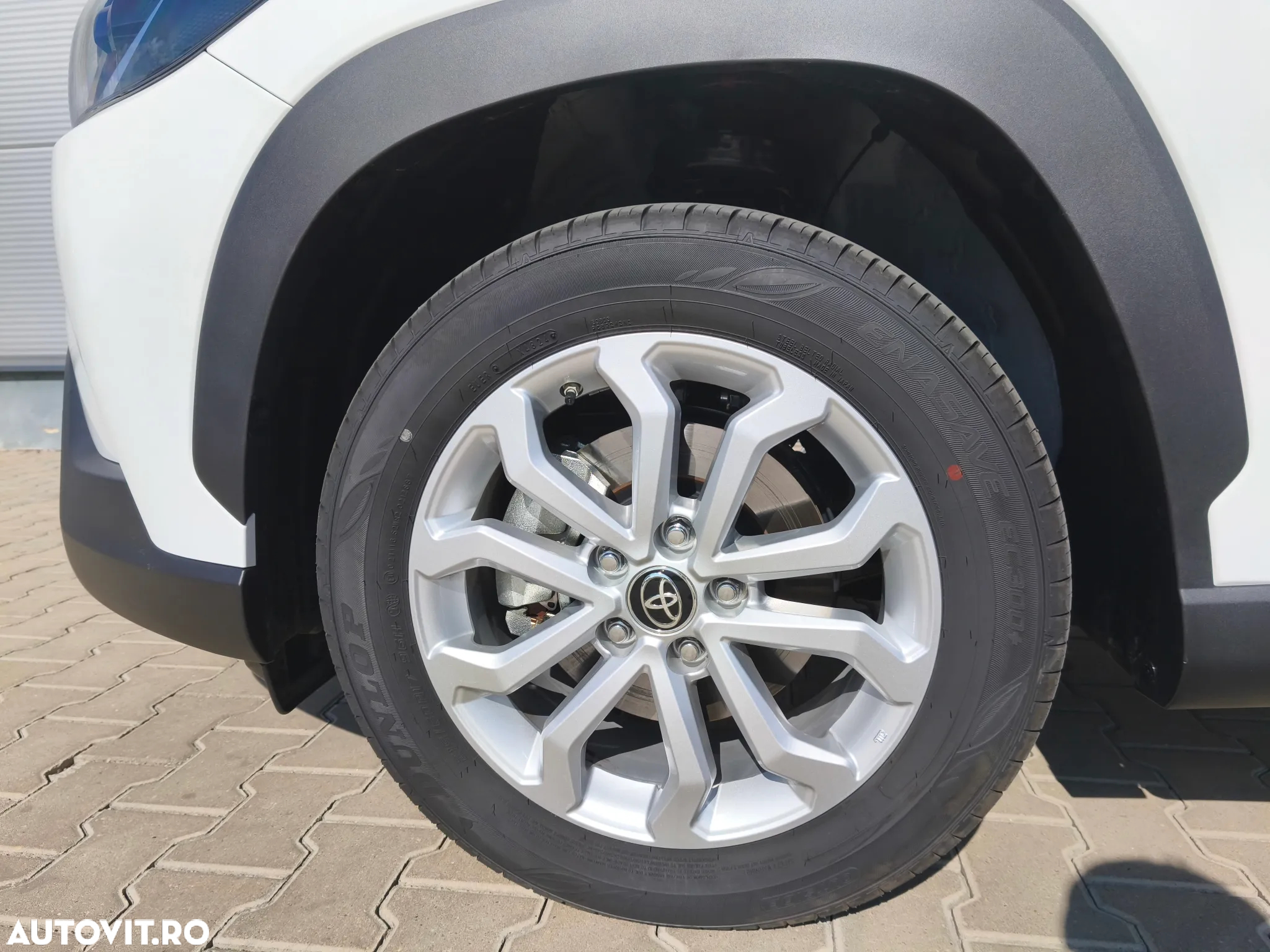 Toyota Corolla Cross - 5