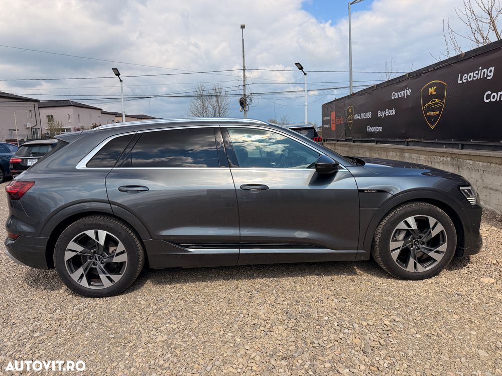 Audi e-tron 50 quattro S line - 9