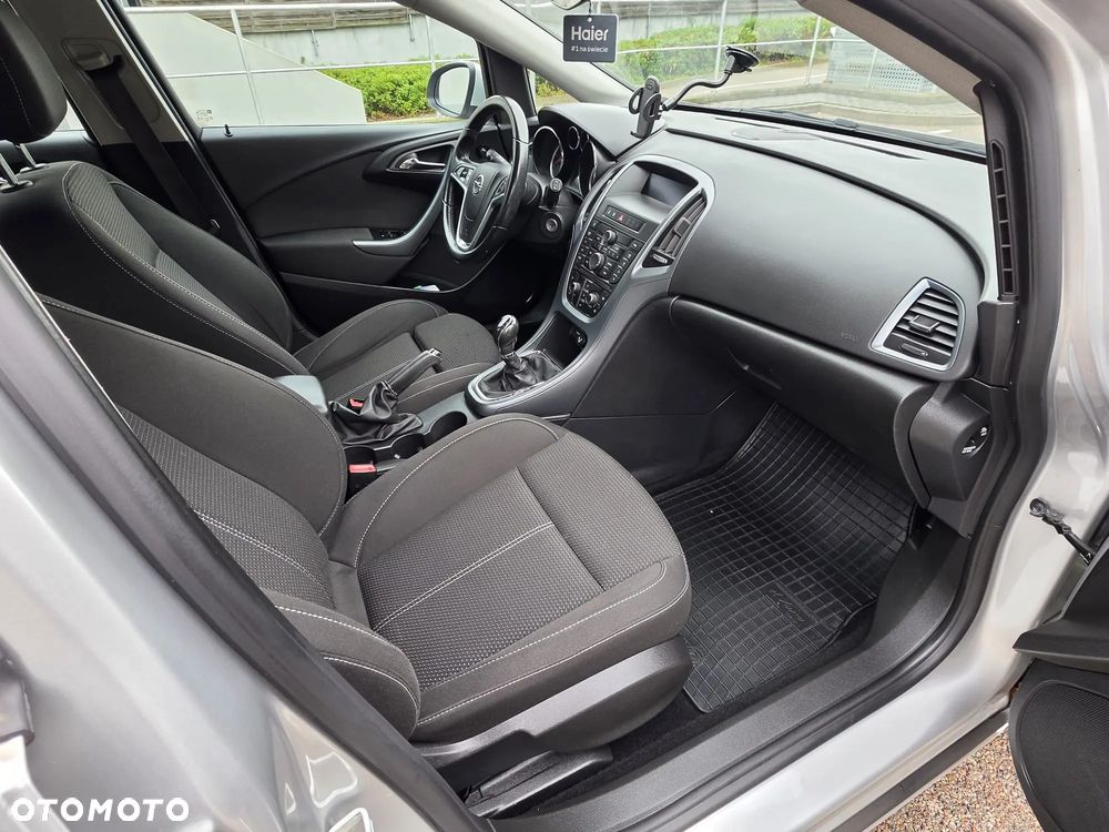 Opel Astra - 17