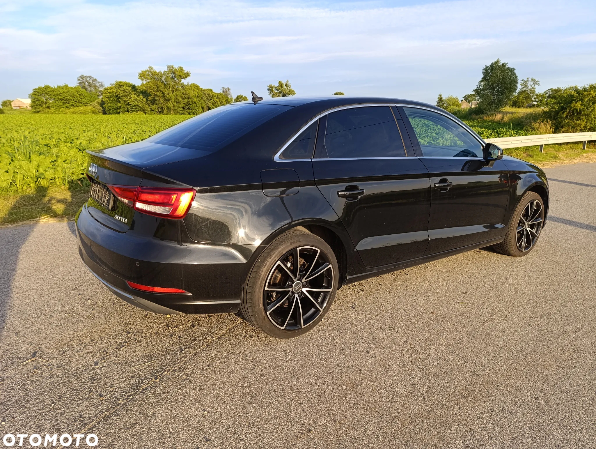 Audi A3 1.6 TDI Sportback S tronic - 5
