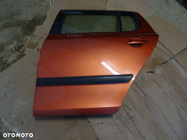 Drzwi Lewe Tył Skoda Fabia II HB 9770 (Gołe)