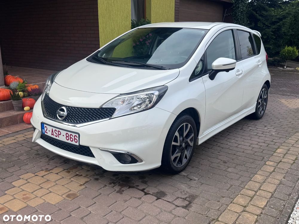 Nissan Note 2014 photo 3