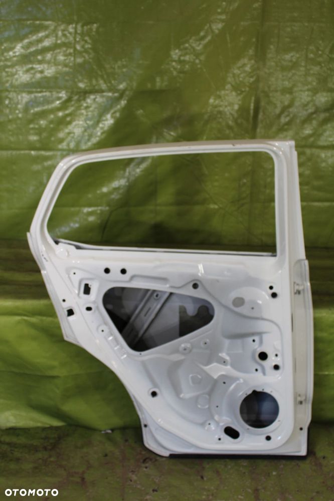 Drzwi Volkswagen T-Cross po 2018r. tył lewy - 2