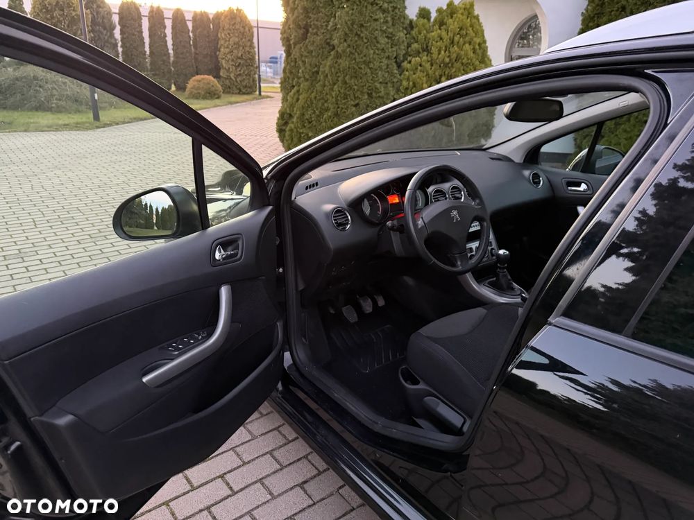 Peugeot 308 - 15
