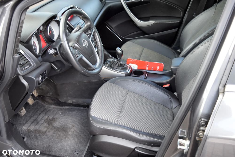 Opel Astra 1.6 Enjoy - 6