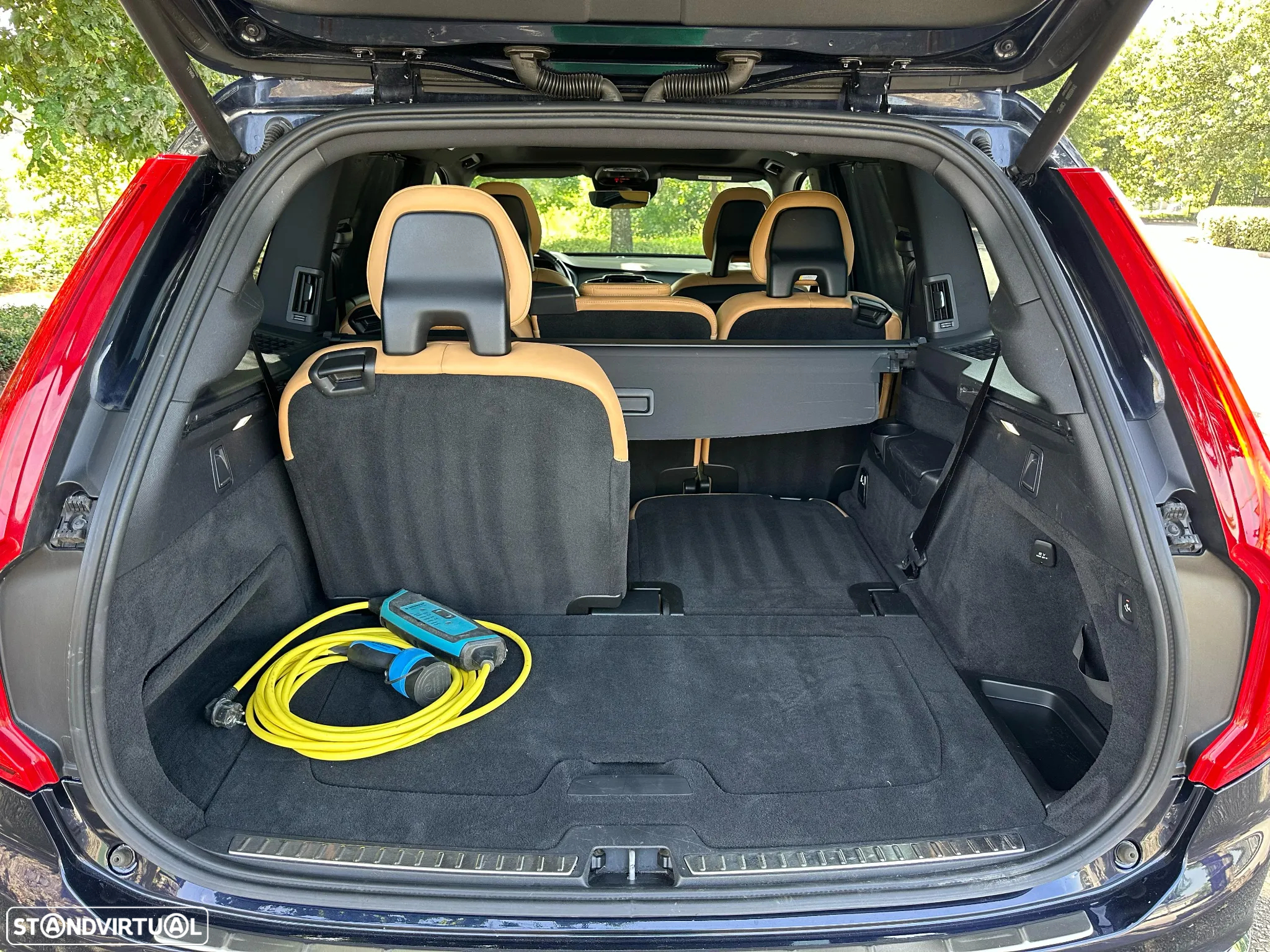 Volvo XC 90 2.0 T8 PHEV Inscription AWD - 37