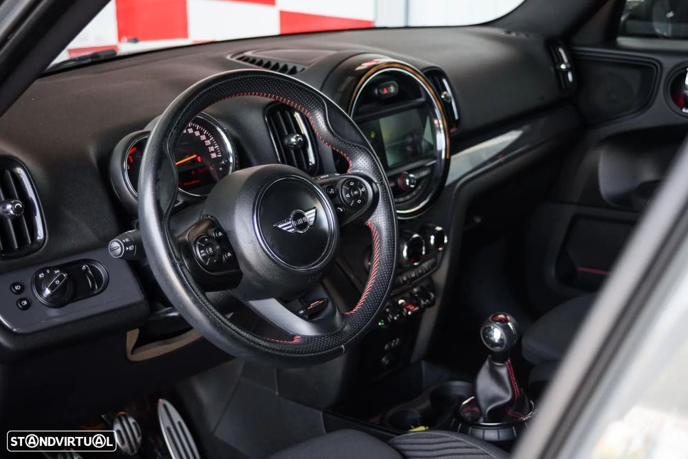 MINI Countryman Cooper D John Cooper Works - 24