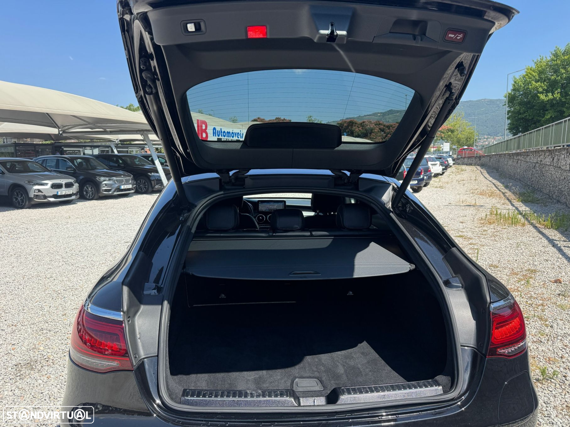 Mercedes-Benz GLC 300 - 23