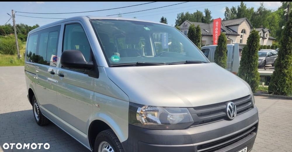 Volkswagen Transporter - 2