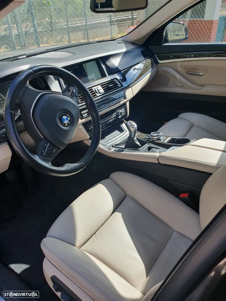 BMW 520 d Line Luxury - 11