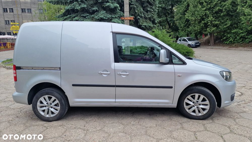 Volkswagen Caddy - 2