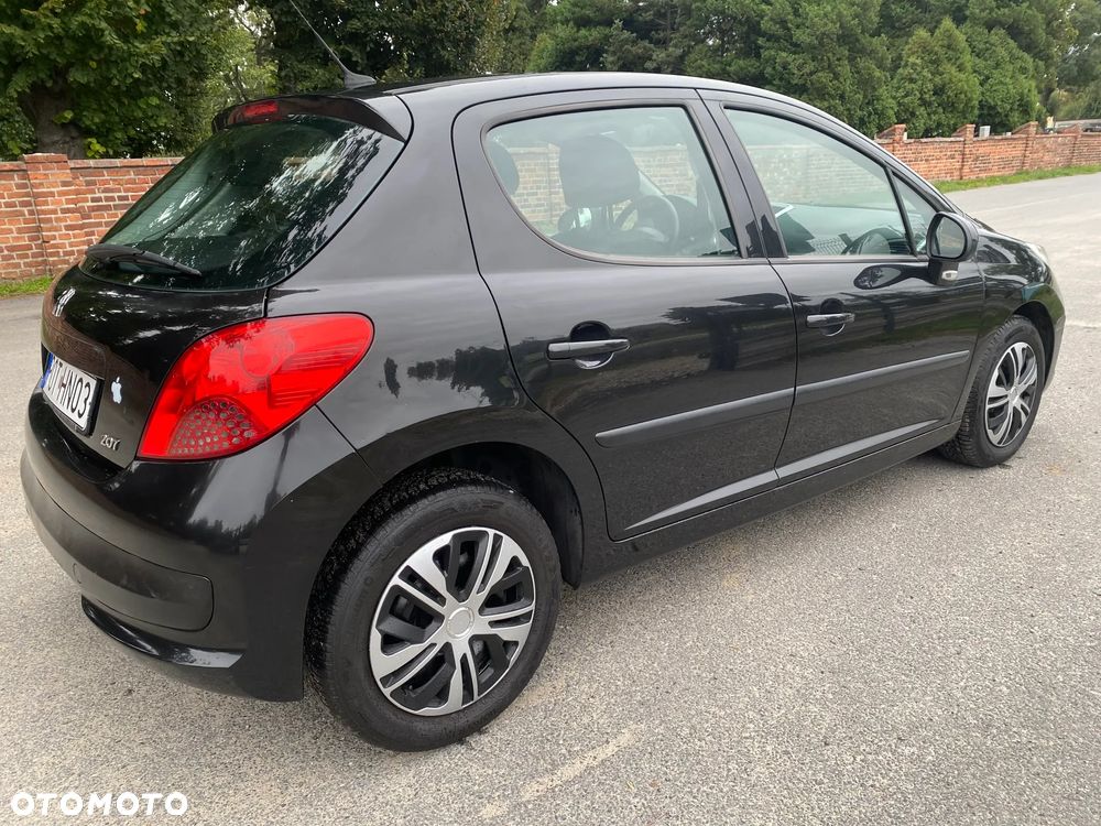 Peugeot 207 1.4 16V Sporty - 6