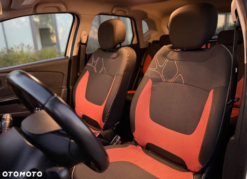 Renault Captur - 11