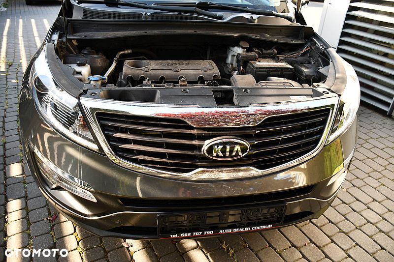 Kia Sportage 2.0 CVVT 2WD Vision - 36