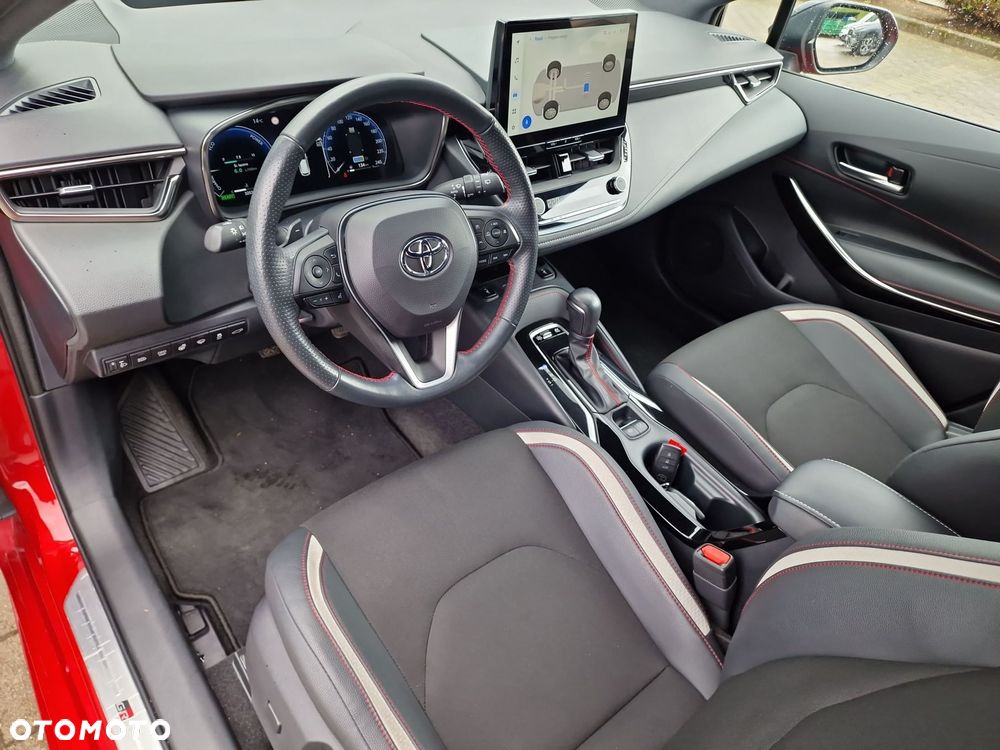 Toyota Corolla - 12