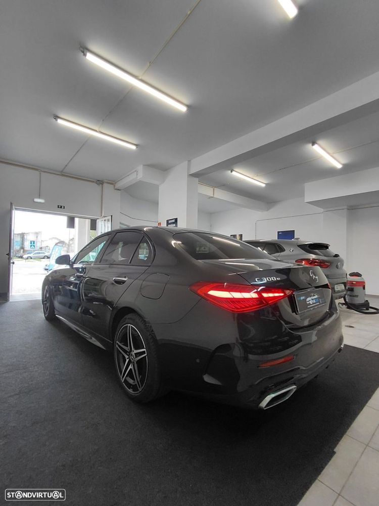 Mercedes-Benz C 300 - 5