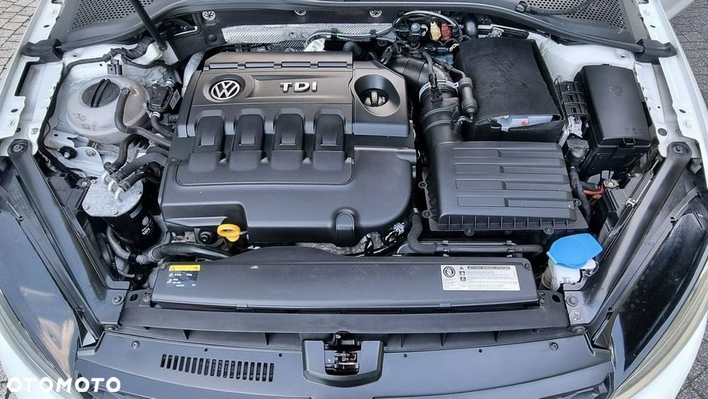 Volkswagen Golf - 13