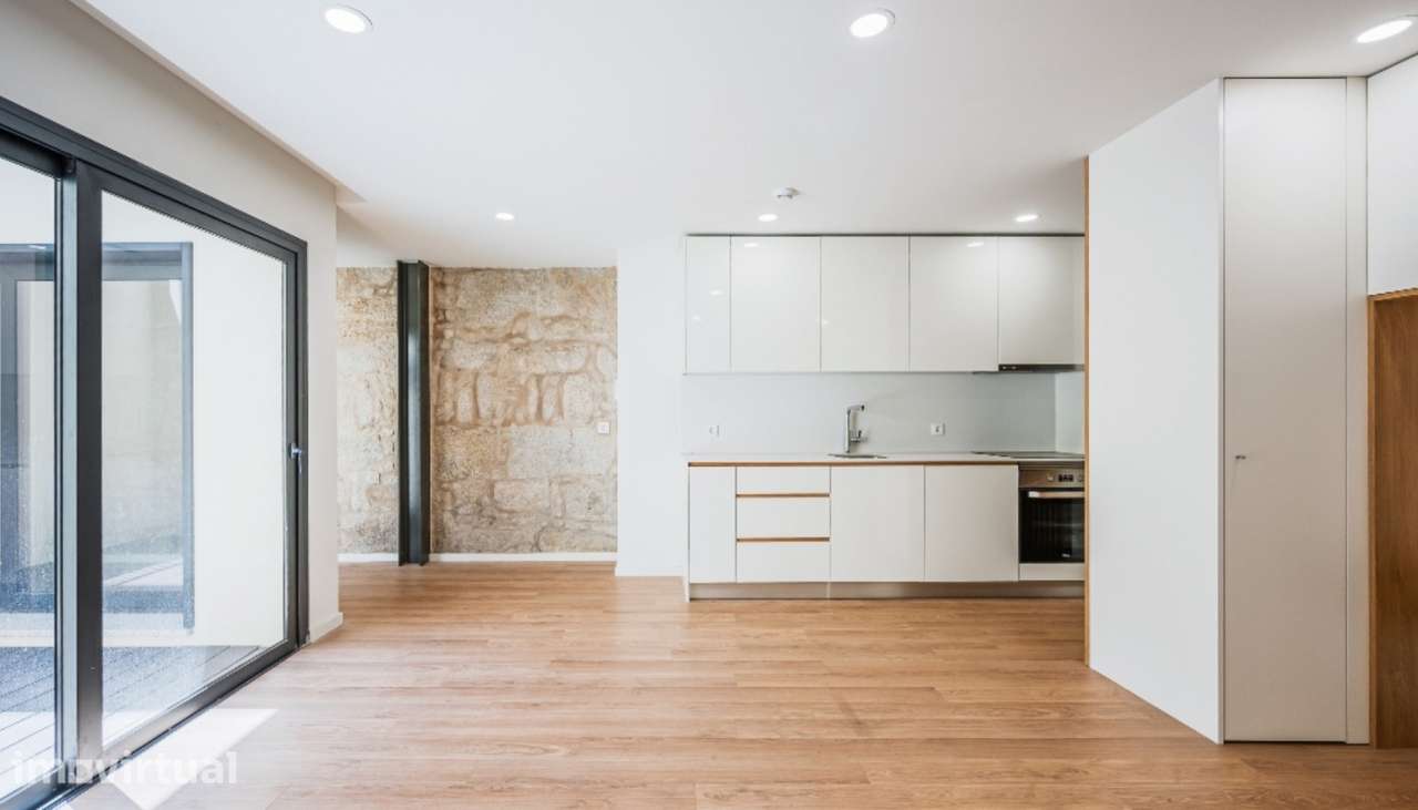 Apartamento T1+1 novo com jardim para venda no centro do Porto - Grande imagem: 4/18