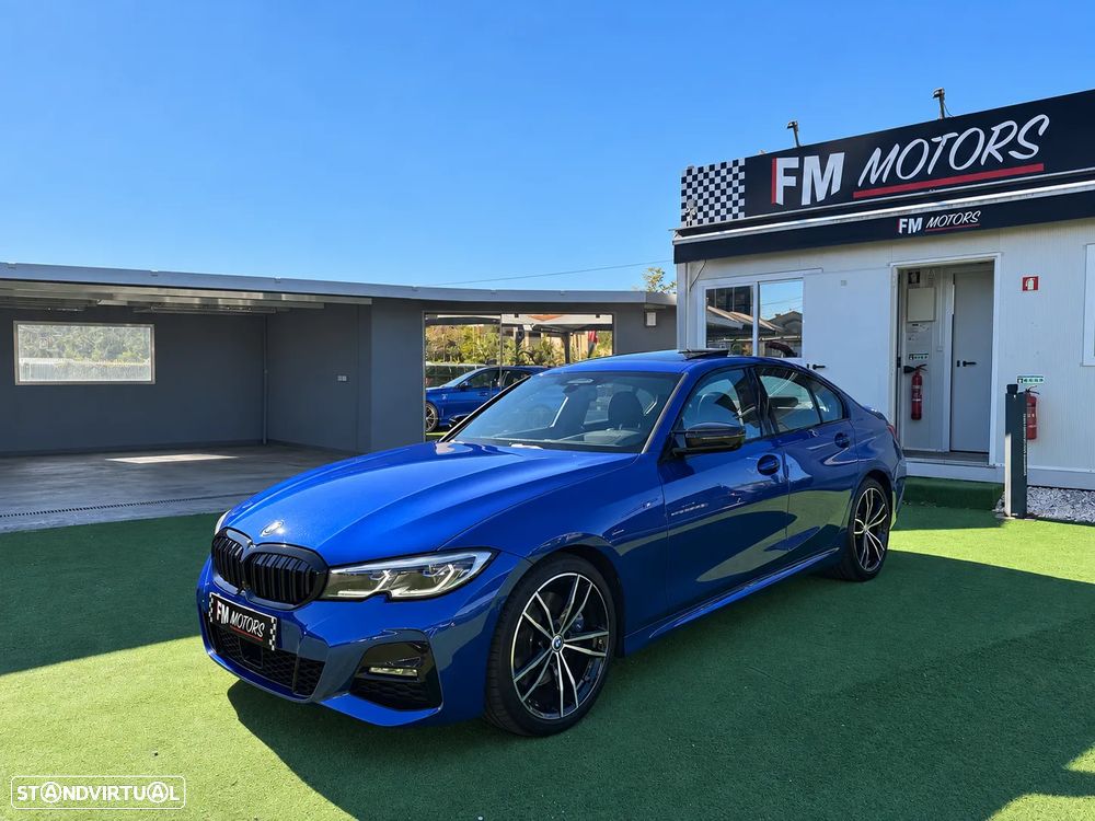 BMW 330 i Pack M Auto - 2
