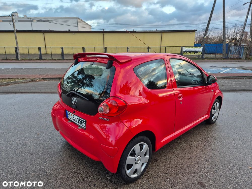 Toyota Aygo Multi Mode Club - 12