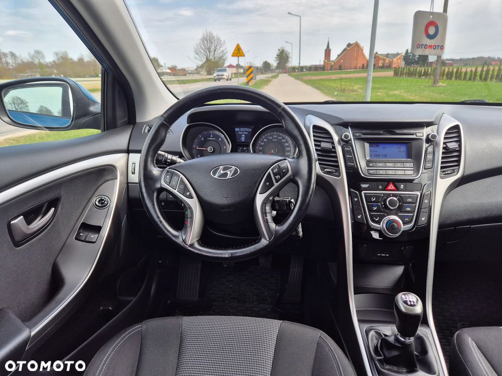 Hyundai i30 1.4 CRDi Intro Edition - 3