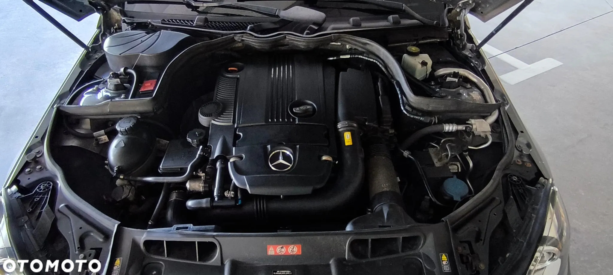 Mercedes-Benz Klasa C 250 CGI T Automatik BlueEFFICIENCY - 15