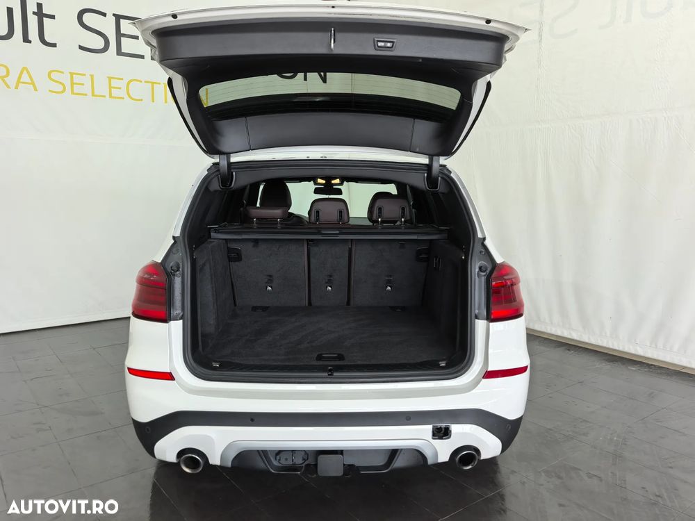BMW X3 xDrive30i AT - 7