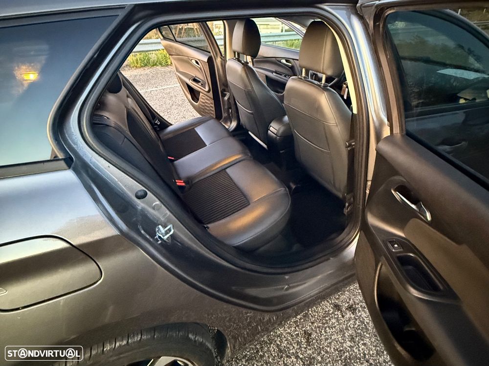Fiat Tipo Station Wagon 1.6 MultiJet DCT S-Design - 25
