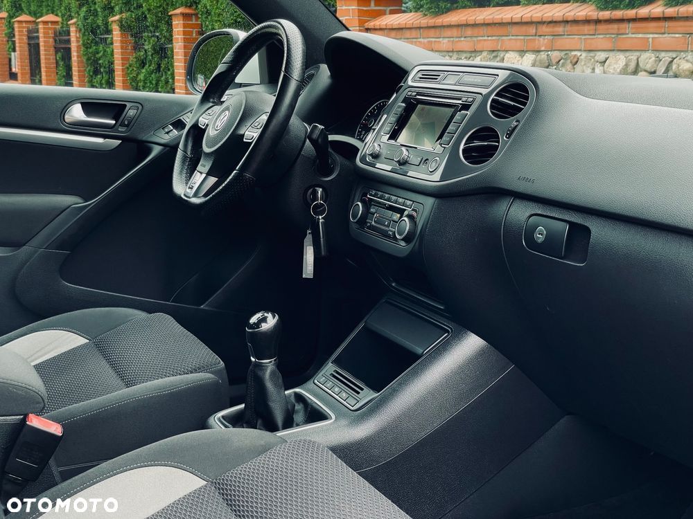 Volkswagen Tiguan 2.0 TDI R-Style - 25