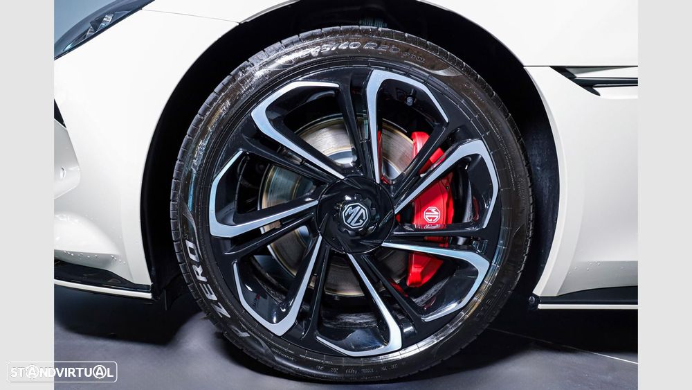 MG Cyberster 77 kWh GT - 4