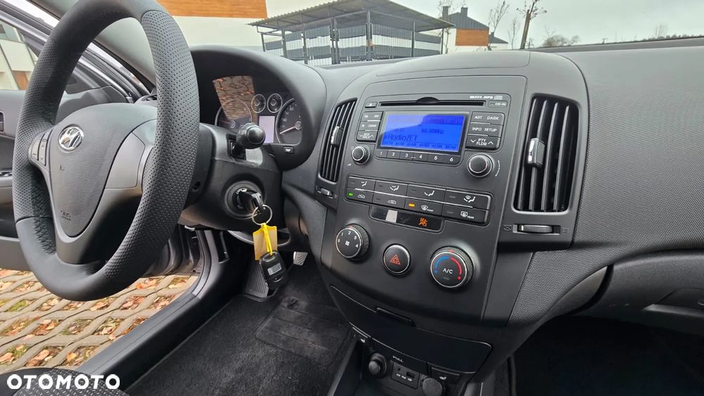 Hyundai i30 1.6 CRDi Blue Classic - 18