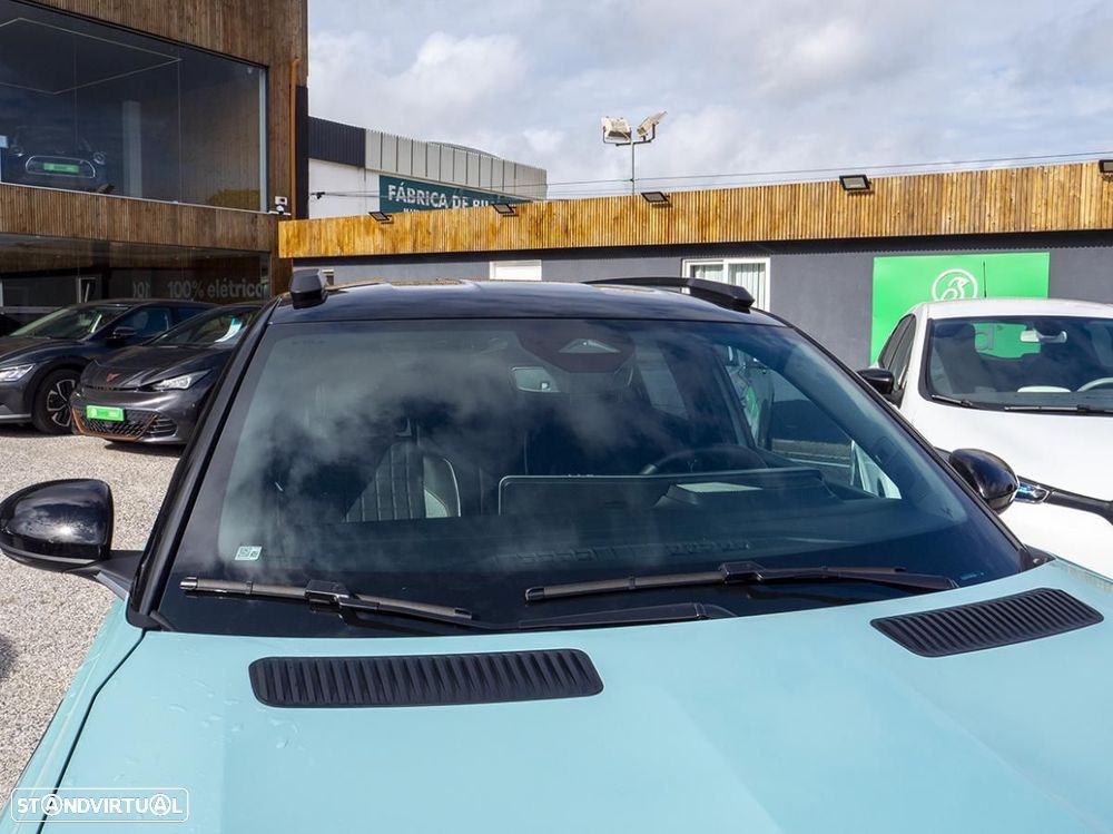 Renault 4 E-Tech 52 kWh Iconic Autonomia Conforto - 8